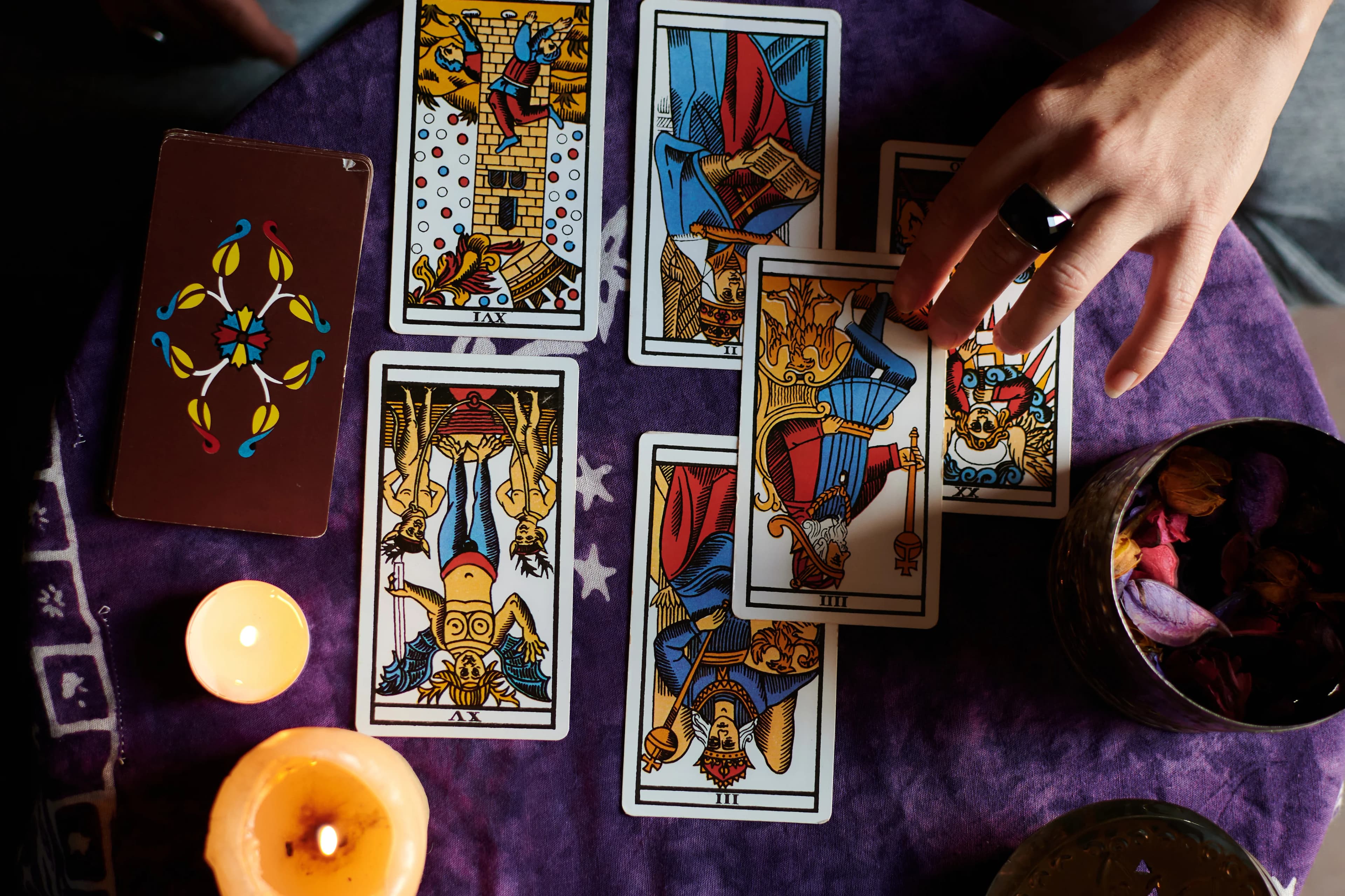 Intuitive Tarot Card Readings
